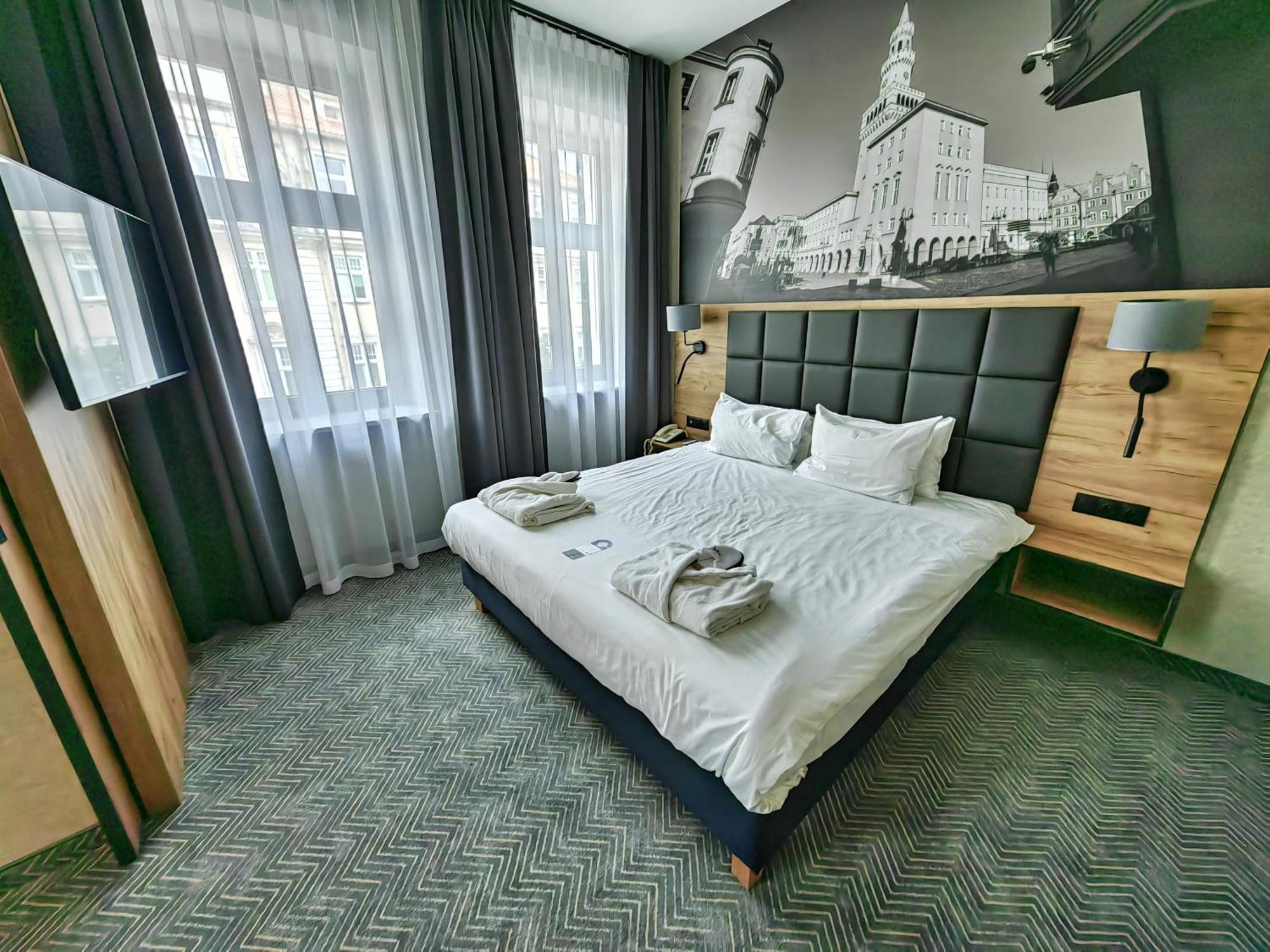 Mercure 3*